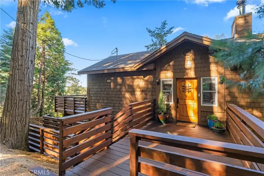 813 Greenbriar Drive, Skyforest, CA 92385 - #2