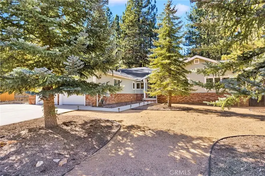 556 Killington, Big Bear Lake, CA 92315 - Image #3