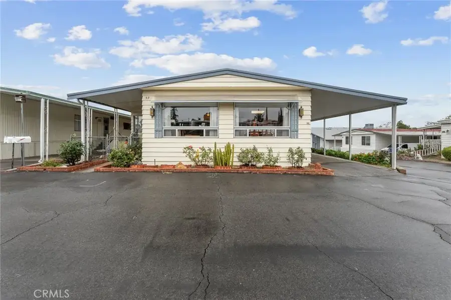 12582 2nd #32, Yucaipa, CA 92399 - #2