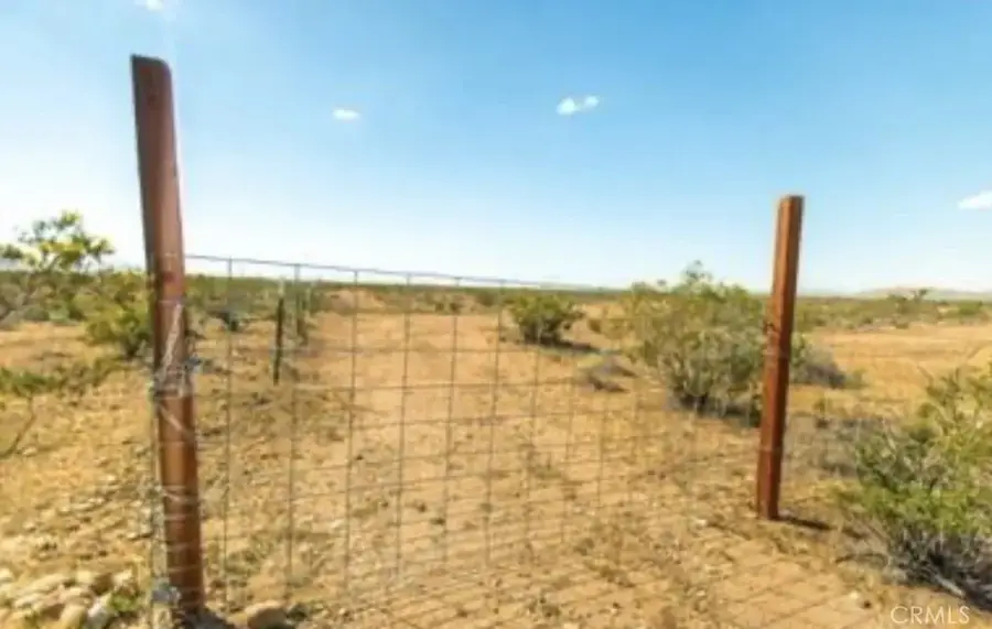 10 171st East, Palmdale, CA 93591 - #2