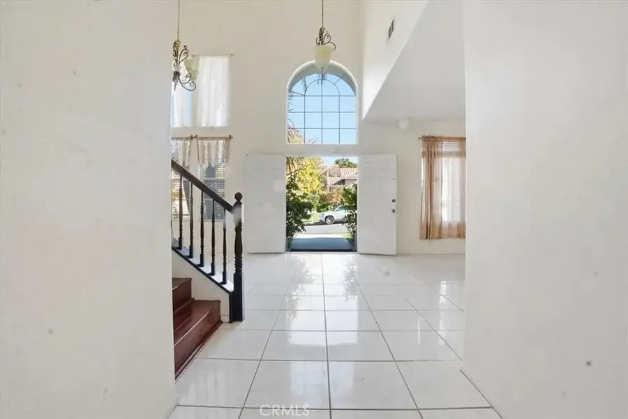 748 Navarro, Corona, CA 92879 - #2