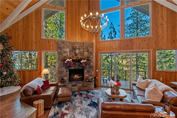 26621 Thunderbird Drive, Lake Arrowhead, CA 92352