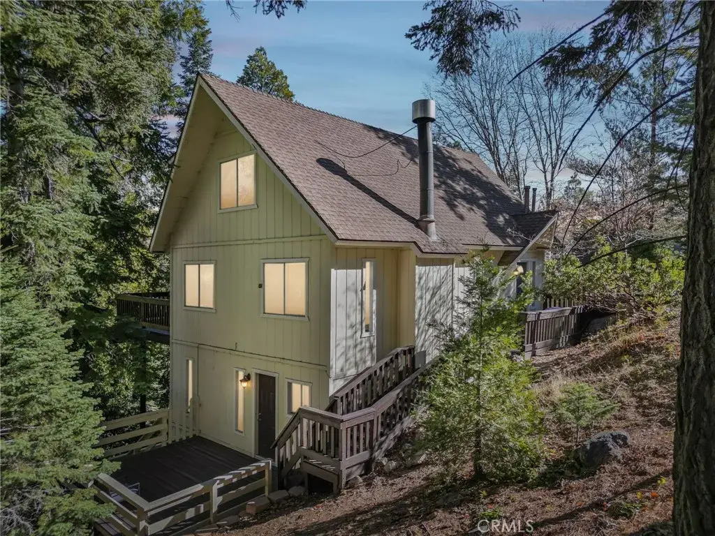 195 Birchwood Drive, Lake Arrowhead, CA 92352 - Image #1