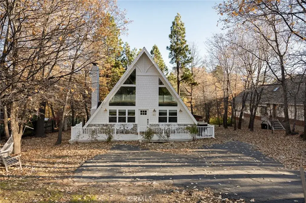 987 Tirol Lane, Lake Arrowhead, CA 92352 - Image #1