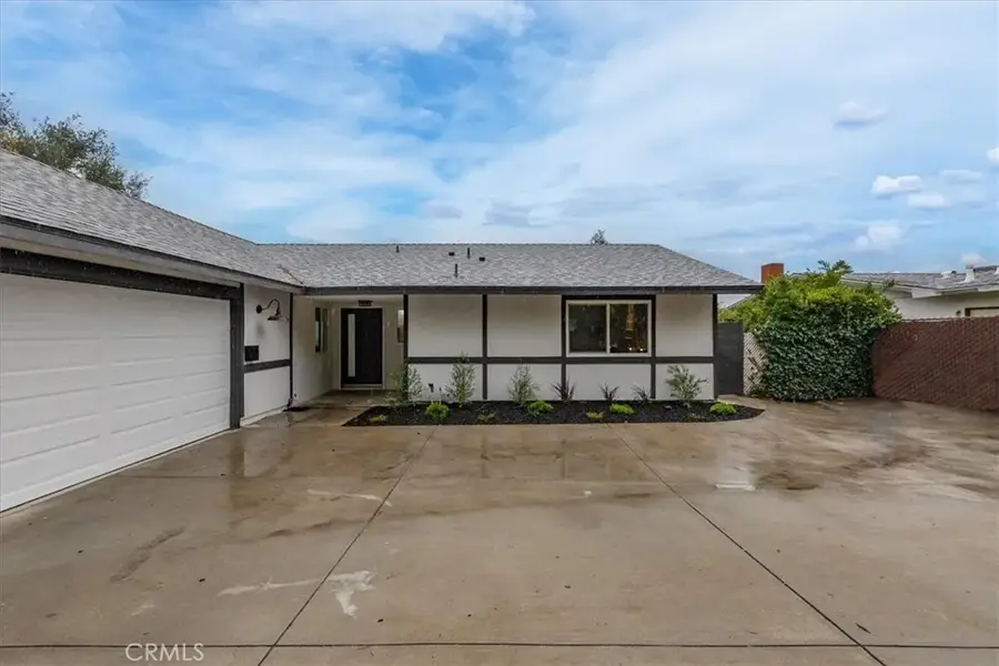 26005 Adamor Road, Calabasas, CA 91302 - Image #2