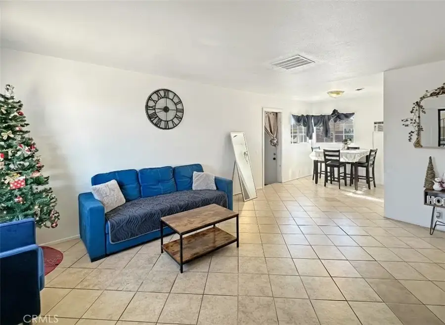 620 Kathleen, Barstow, CA 92311 - Image #2