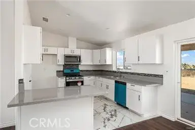 12275 Barbet, Phelan, CA 92371 - Image #3