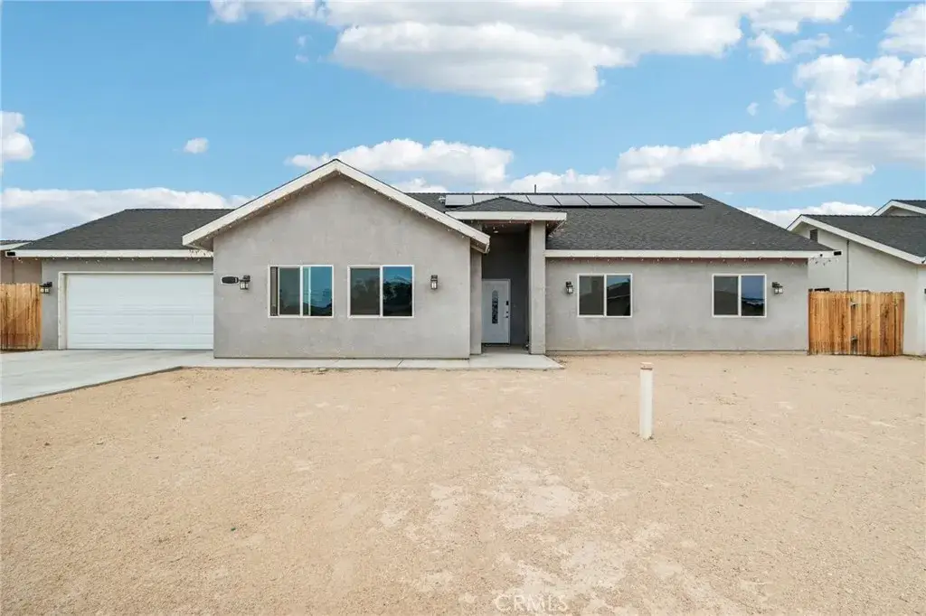 10121 Margery Avenue, California City, CA 93505 - Image #1