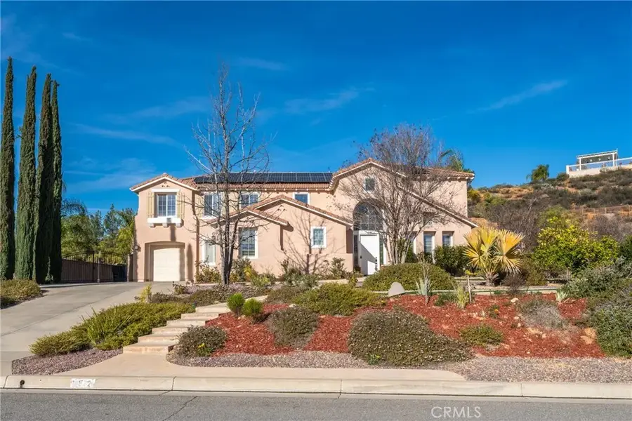 952 Creek View, Redlands, CA 92373 - #2