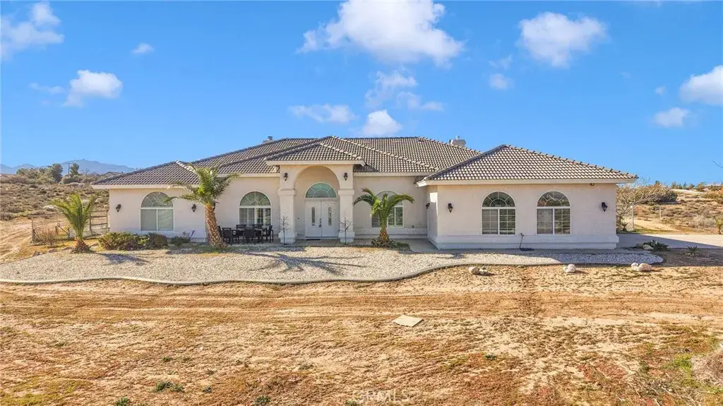 6086 Pythagoras, Oak Hills, CA 92344 - Image #1