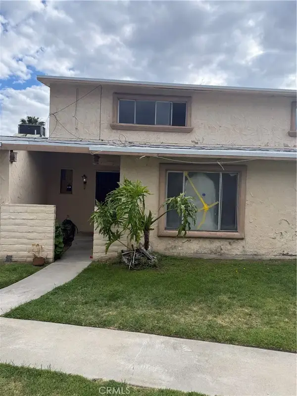 3700 Mountain Avenue #4b, San Bernardino, CA 92404