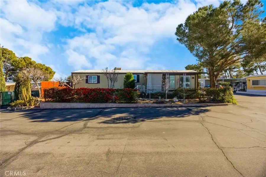 11414 Serra #15, Apple Valley, CA 92308 - #3