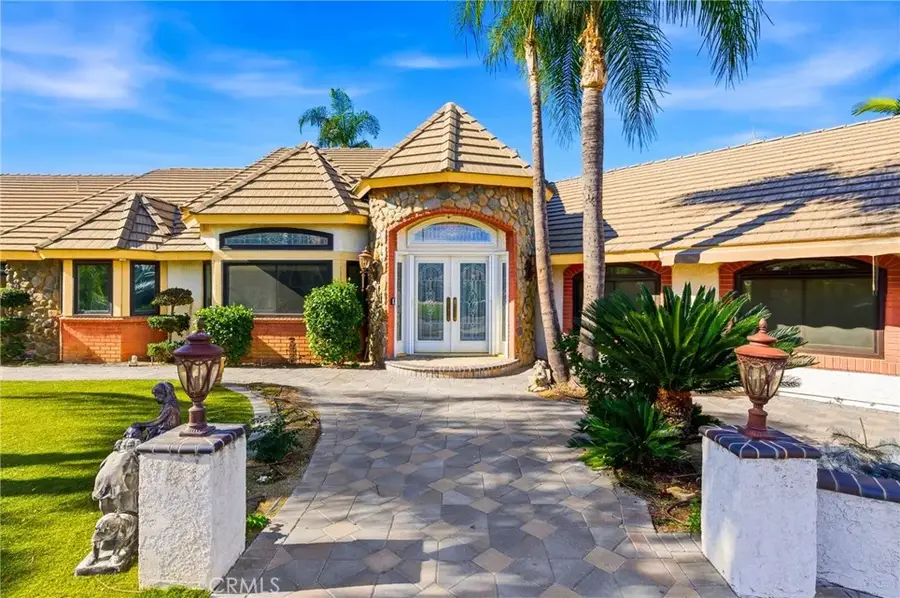 16575 Bonanza Dr, Riverside, CA 92504 - Image #3