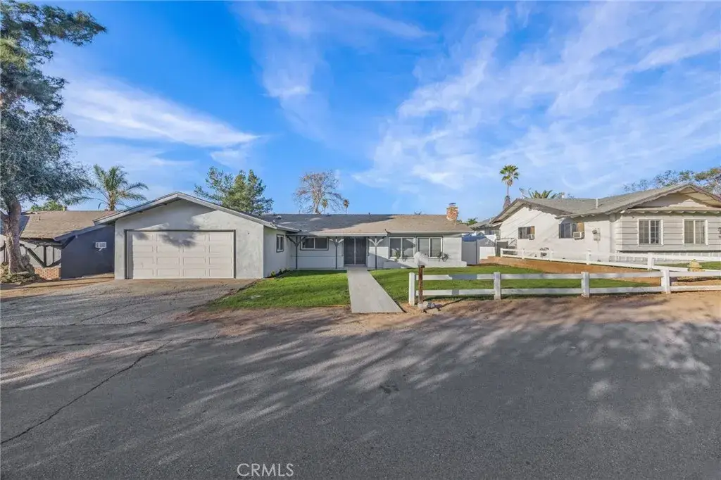 871 Hillside Lane, Norco, CA 92860 - Image #1