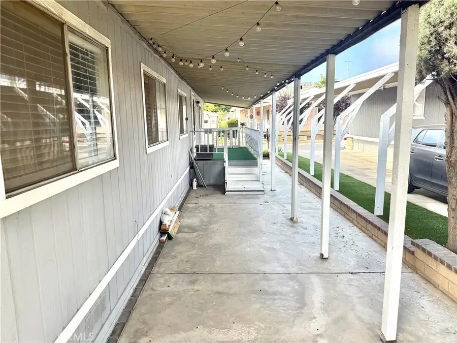 1550 Rimpau #37, Corona, CA 92881 - Image #2