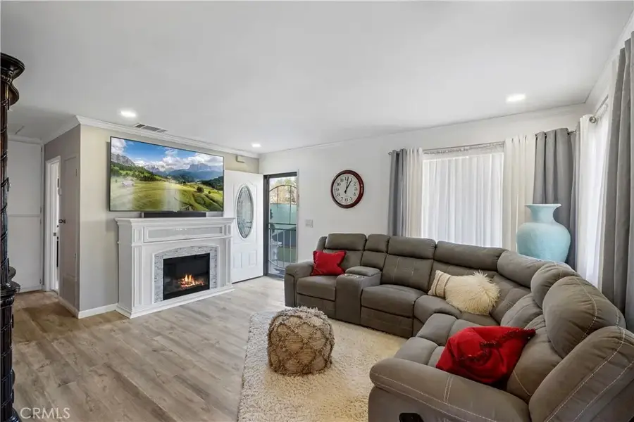 1233 Sunkist, Corona, CA 92882 - #3