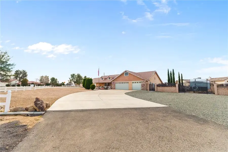 14728 Nokomis, Apple Valley, CA 92307 - Image #2