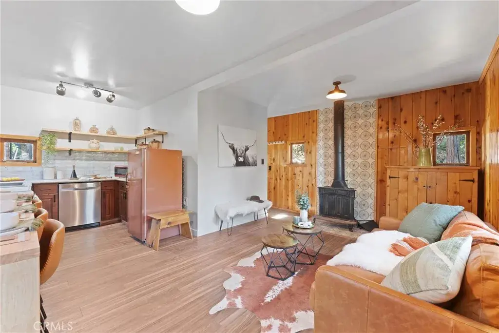 956 Mercury, Crestline, CA 92325 - Image #1