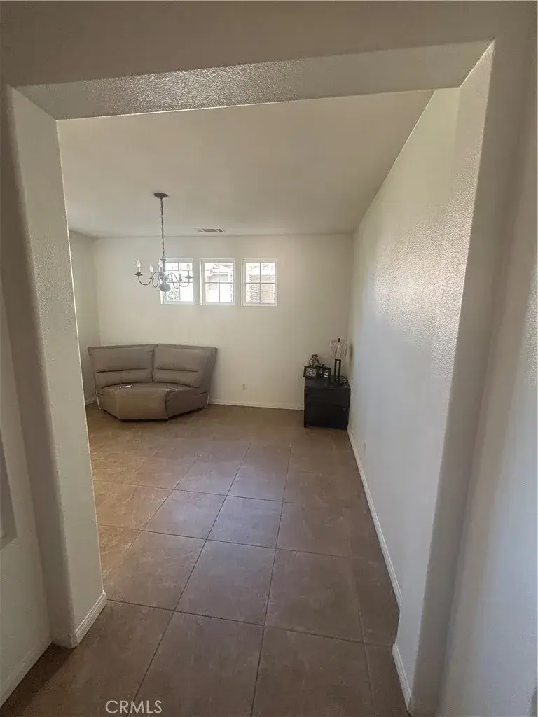 1064 Queen Annes Lane, Beaumont, CA 92223 - #3