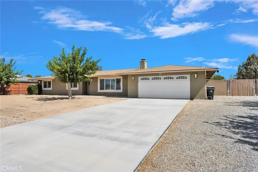 21940 Carlisle Road, Apple Valley, CA 92307 - #2