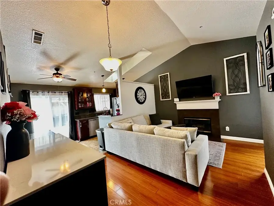 12006 Glenheather, Fontana, CA 92337 - Image #2