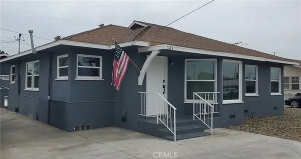 1483 E Bardsley Avenue, Tulare, CA 93274