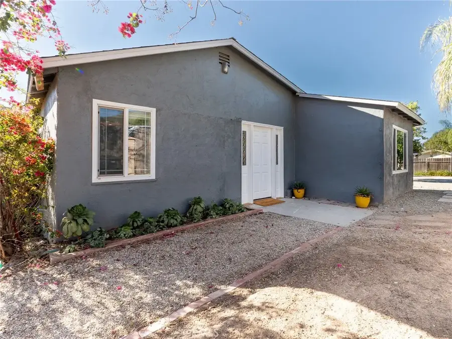 32369 Valley View Avenue, Lake Elsinore, CA 92530 - Image #2