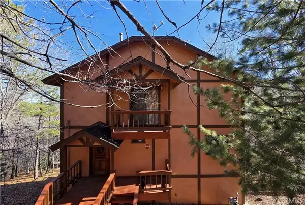 1227 Portillo Lane, Lake Arrowhead, CA 92352