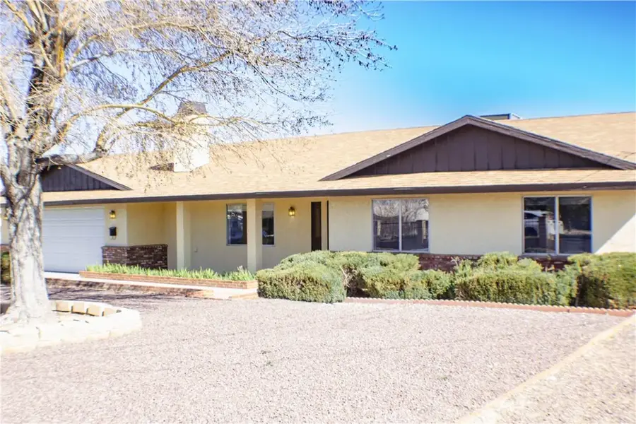 7407 Kenyon, Hesperia, CA 92345 - #2