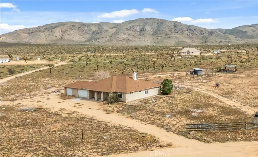 26525 Papago Road, Apple Valley, CA 92307 - #2