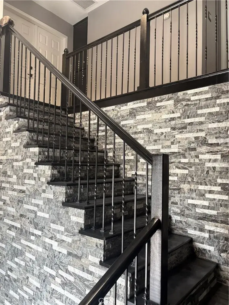 2286 San Joaquin East, Canyon Lake, CA 92587 - #3