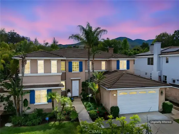 1062 Mccall Dr, Corona, CA 92881