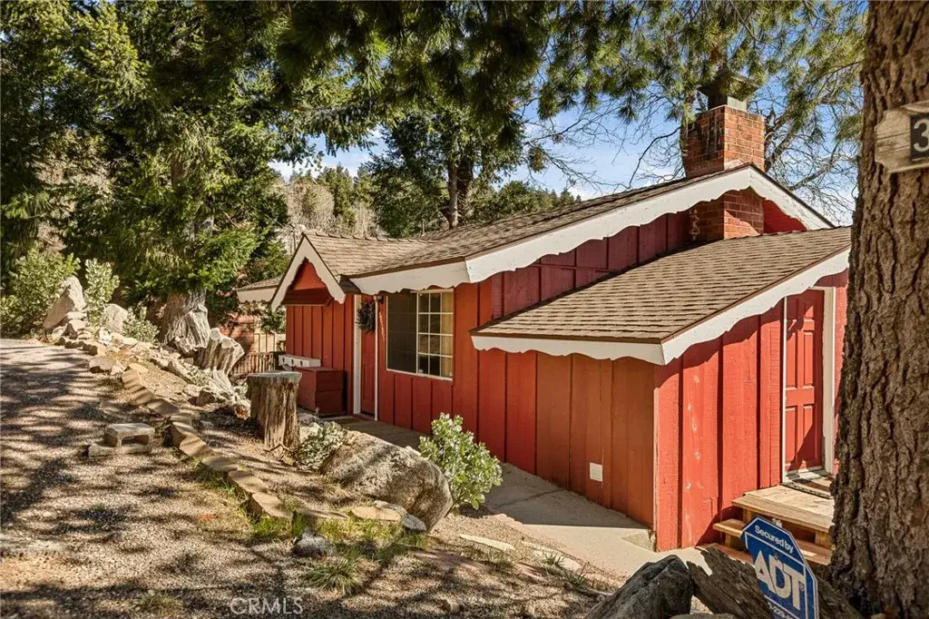 30509 Live Oak, Running Springs, CA 92382 - #1