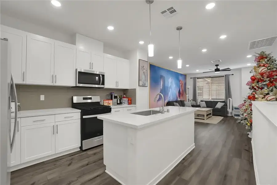 9785 Crossbay Loop #1503, Jurupa Valley, CA 92509 - #3