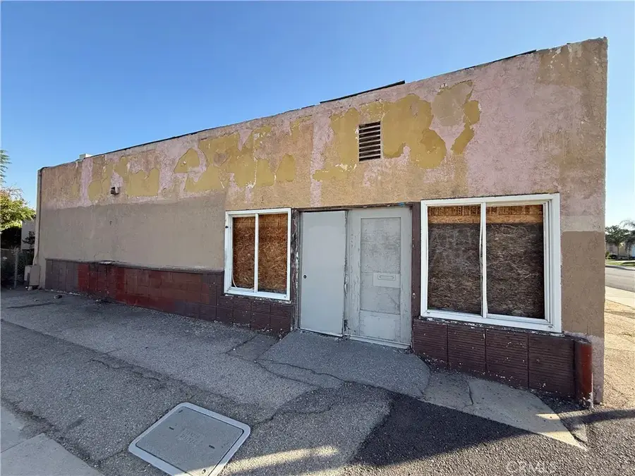 26709 Baseline, Highland, CA 92346 - #2