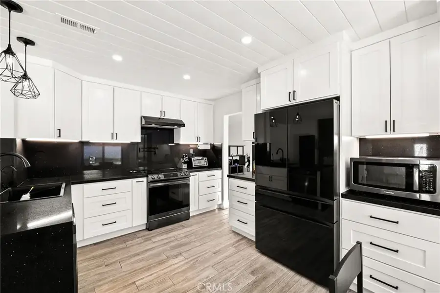 29042 Mango Court, Lake Elsinore, CA 92530 - #3