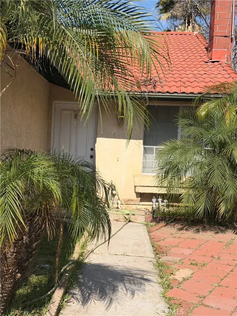 14352 Hillcrest, Fontana, CA 92337 - #1