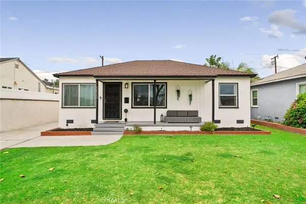 5523 Lakewood Boulevard, Lakewood, CA 90712