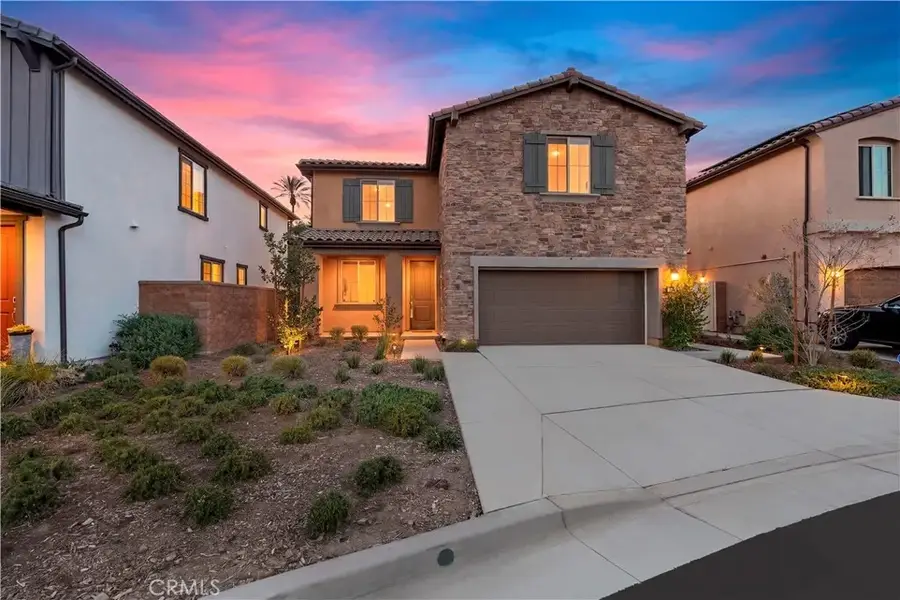 3950 Satsuma, Corona, CA 92883 - #3