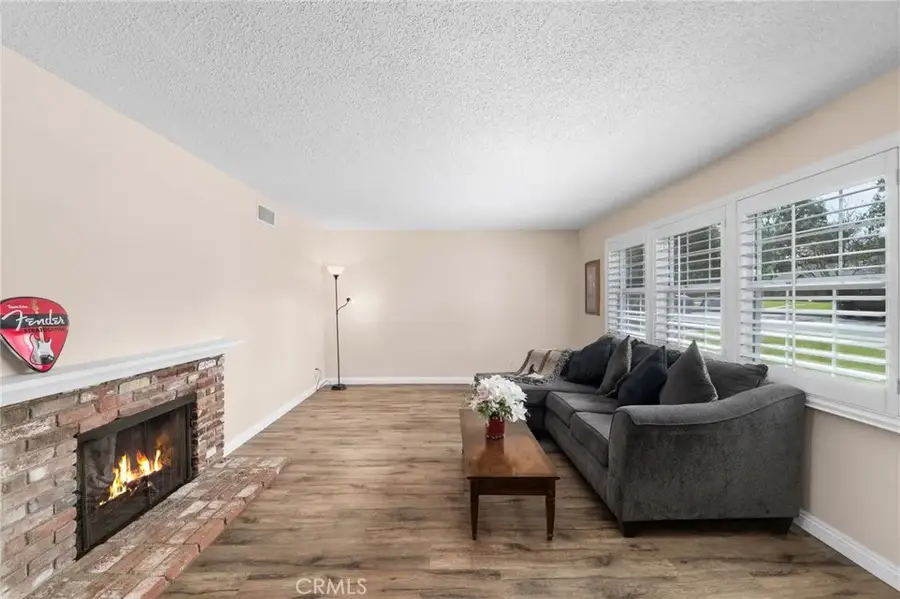 209 Anita Court, Redlands, CA 92373 - #3