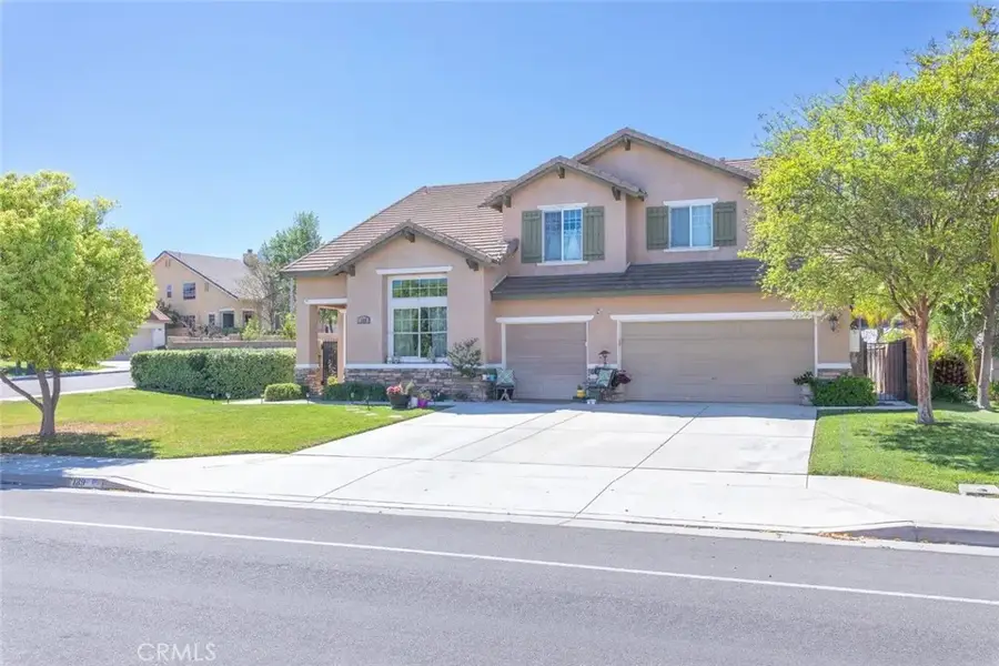 189 Goldenrod, Perris, CA 92570 - #3