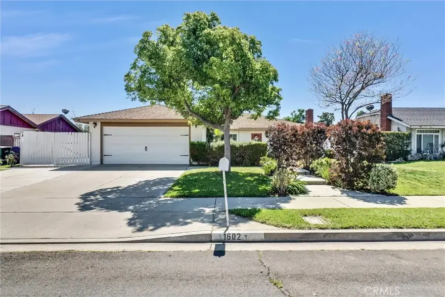 1602 E Oak Hill Court, Ontario, CA 91761 - #2