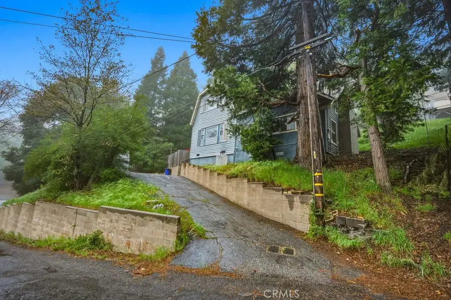 482 Zuger Court, Crestline, CA 92325 - #2