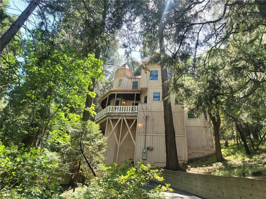 24083 Cresta Drive, Crestline, CA 92325 - #1