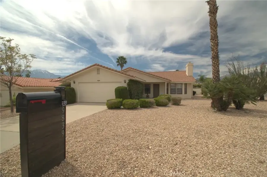 9839 9839 Warwick Dr, Desert Hot Springs, CA 92240 - #3