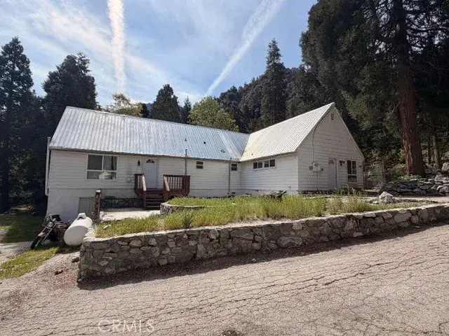 41266 Valley Of The Falls, Forest Falls, CA 92339 - #2