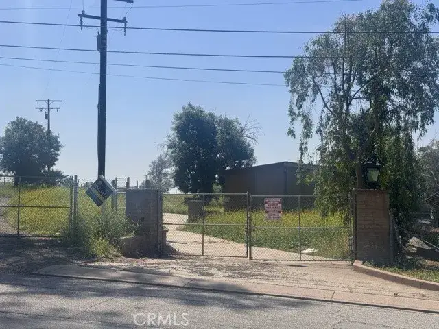 425 Arrowhead, San Bernardino, CA 92404 - #2