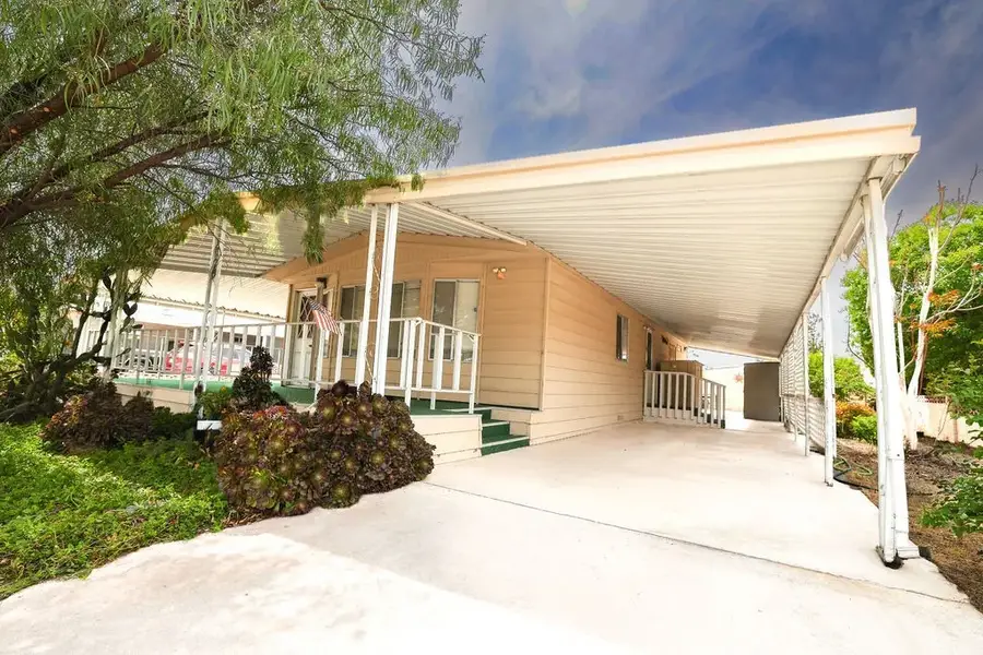 282 N La Paloma, San Jacinto, CA 92582 - #2