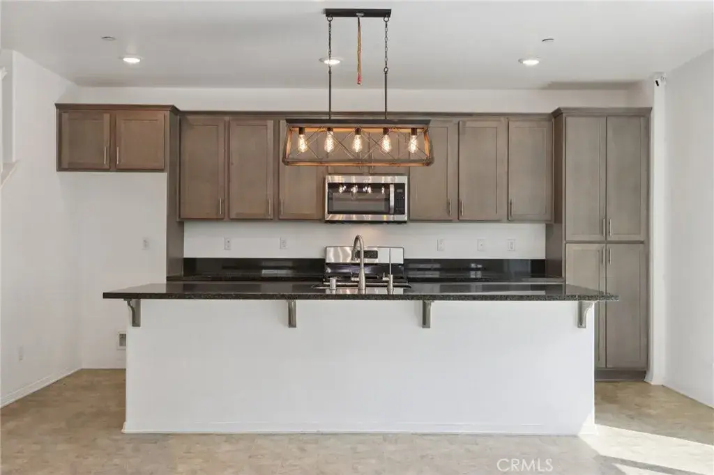 833 S Sumac Lane, Rialto, CA 92376 - #1