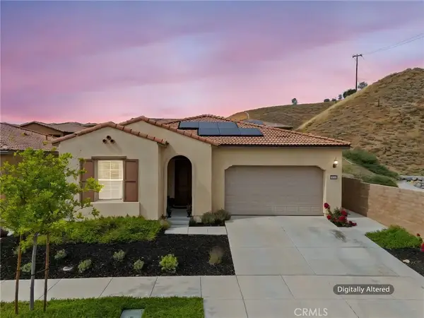 11976 Discovery Ct, Corona, CA 92883